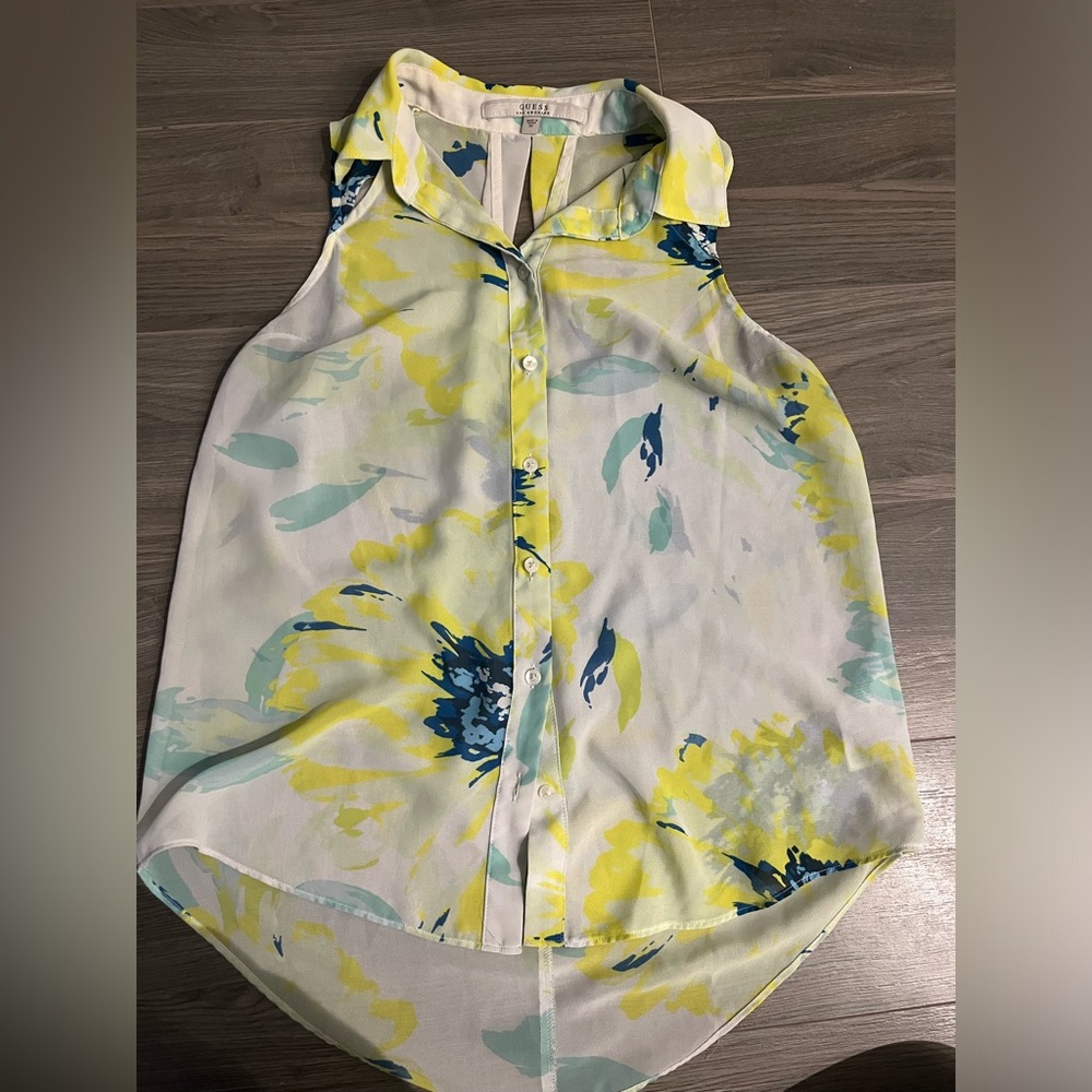 Guess extra small tank blouse